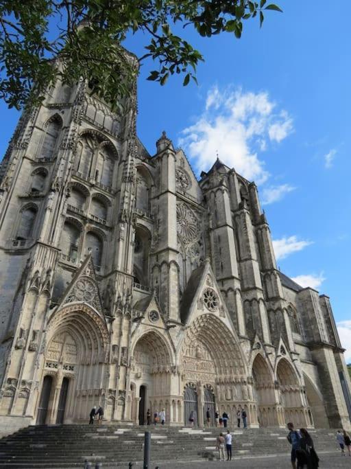 Ferienwohnung First Bourges Exterior foto